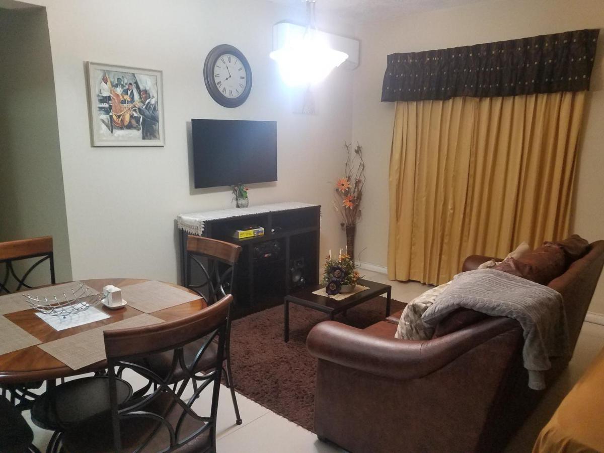 Merrivale Suite Kingston Extérieur photo